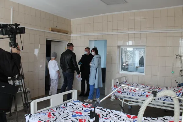 У Боголюбах прийняли перших «важких» пацієнтів на лікування коронавірусу (фото)