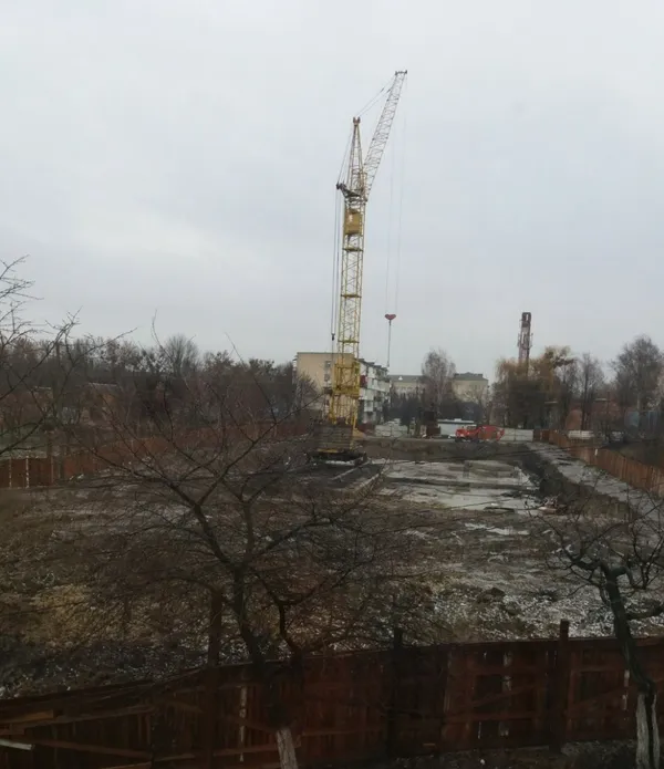 Міська земля для обраних, або Як більшість у Луцькраді активно сприяє «потрібним» людям