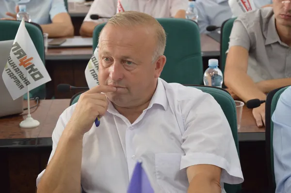 «Замінування», фракція «Микола» і футбол: чим здивувала 10 сесія Луцькради