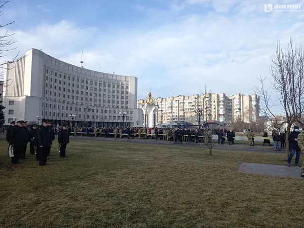 У Луцьку святкують День єднання українців (фото)
