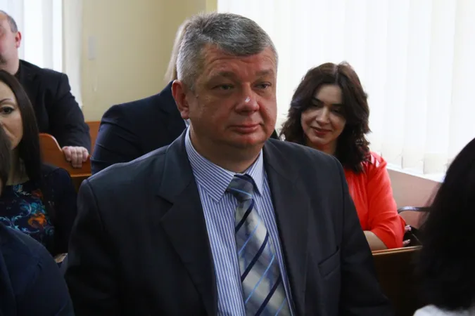 Луцькі патрульні затримали суддю, який їхав на червоне світло