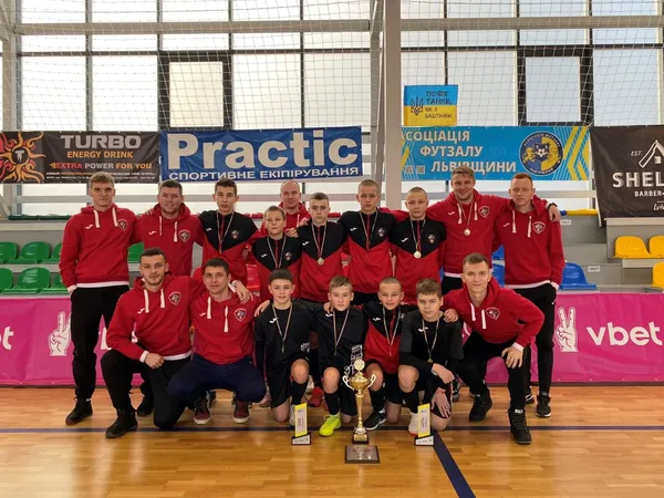 Чемпіони України U-14 разом з дорослою командою ФК Любарт
