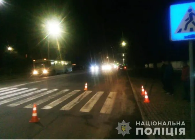 У Луцьку на переході збили жінку