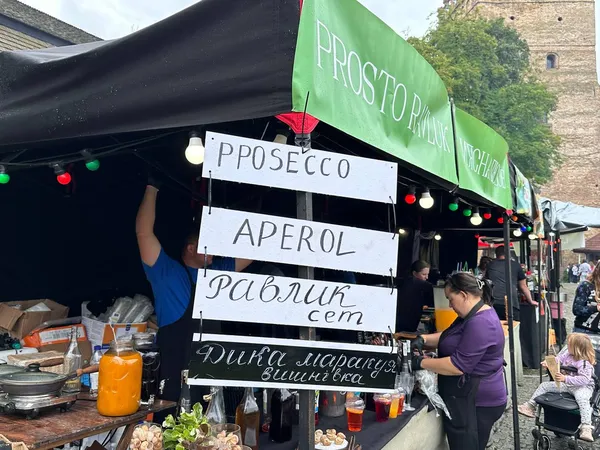 Які ціни у Луцьку на дев'ятому Food Fest (фото)