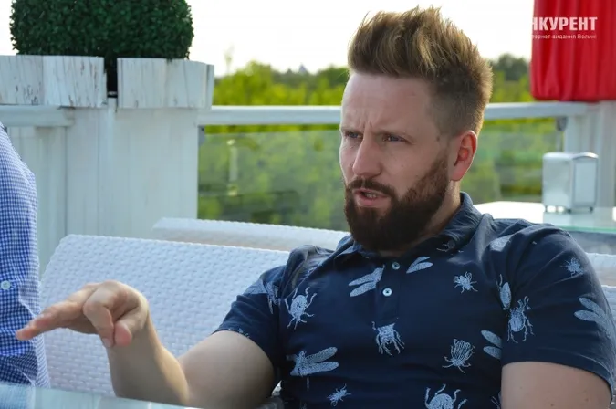 Бліц: Роман Хорзов про те, чи продаватиме «Оперу» та про свою останню поїздку за кордон