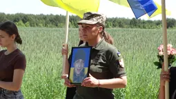 На Волині попрощалися з Героєм Дмитром Лободюком(фото)
