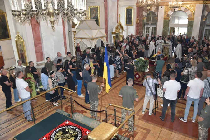 Луцьк попрощався з воїном Олександром Лижнюком, який загинув на Сумщині