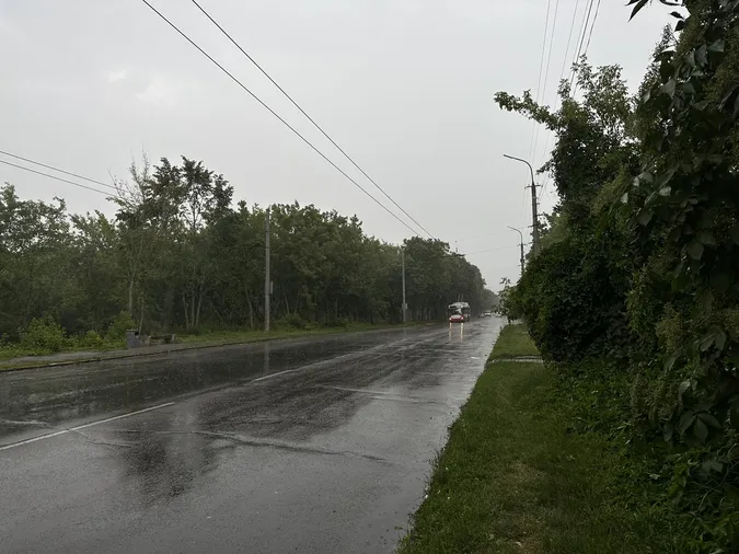 Луцьк накрила страшна буря (фото, відео)