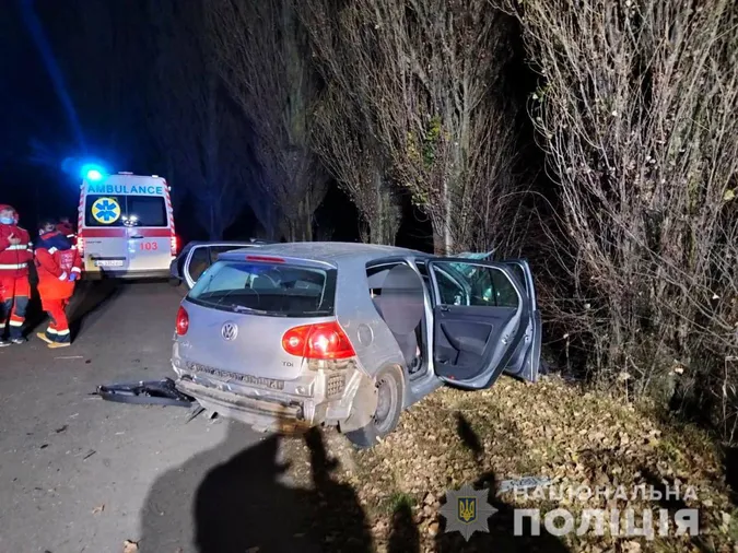 «Голова водія застрягла в лобовому склі», – деталі смертельної ДТП під Луцьком