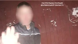 У Луцьку п'янючий водій жбурнув камінь в обличчя поліцейського (фото)