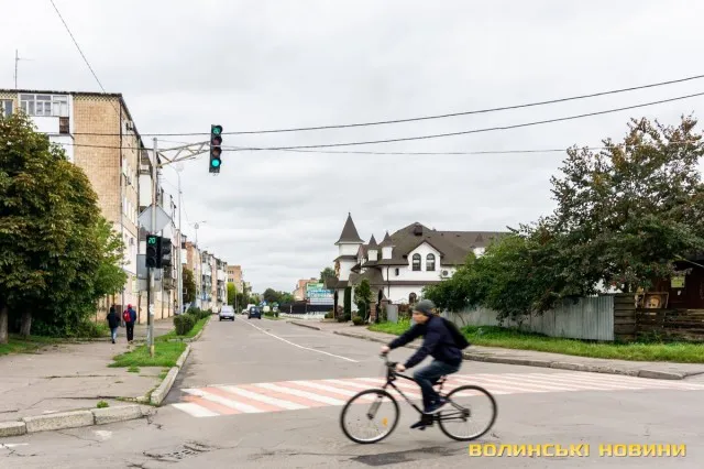 Місто контрастів: світлини осіннього Ковеля (фото)