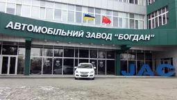 "Ми знаємо, що за "Богдан Моторс" стоїть Порошенко", – луцький депутат