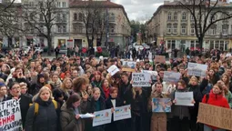 У Львові студенти вимагають звільнення Фаріон (фото)