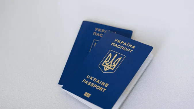 Скільки людей на Волині та Рівненщині роками жили без паспорта
