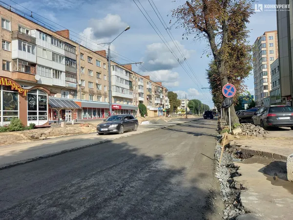 Бетонують, асфальтують: що коїться на проспекті Волі у Луцьку (фото)
