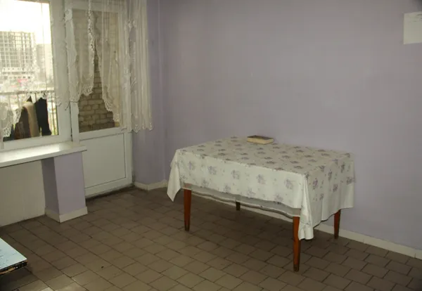 Таргани, відсутність води і холодні зими: скільки і за що платять у гуртожитках СНУ (фото)