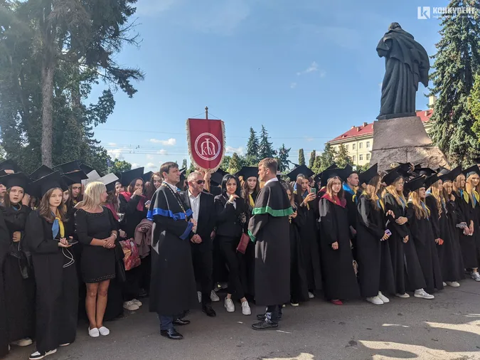 У Луцьку відбувається інавгурація першокурсників Лесиного вишу (фото, відео)