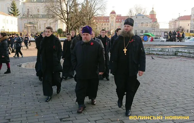 У Луцьку більше тисячі студентів вийшли на акцію підтримки ВІЛ-інфікованих людей