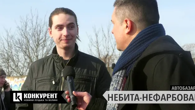Луцький автобазар: на які хитрощі йдуть продавці, щоб приховати недоліки транспорту (відео)