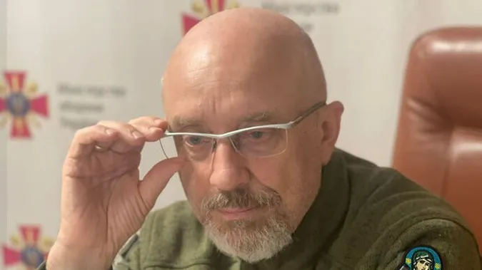 Видавати повістки як покарання – повня дурня,  – міністр оборони Резніков
