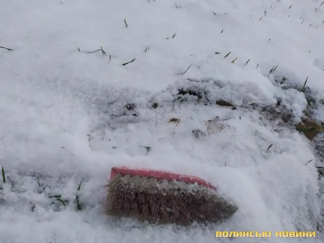 Під Луцьком загорівся і вибухнув легковик (фото)