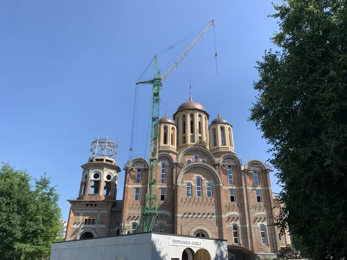 У Луцьку не можуть покарати «московських попів» за чищення подушок