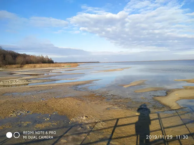 Опублікували свіжі фото обмілілого Світязю
