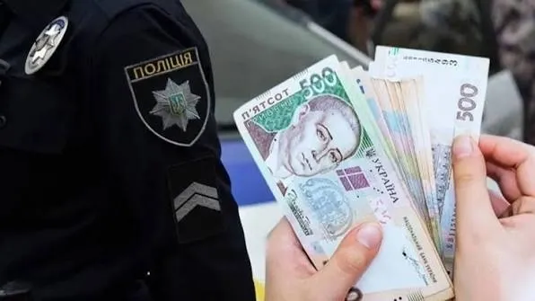 На Волині п'яний водій намагався підкупити поліцейських: суд призначив штраф