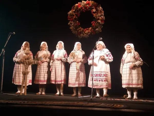 На Волині з директоркою будинку культури «борються» прихильники МП (фото)