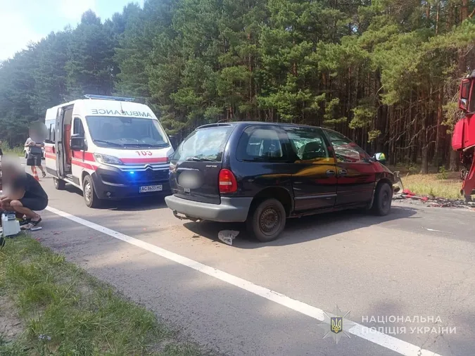 Моторошна трагедія: під колесами бензовоза на Волині загинув водій з Рівненщини (фото)