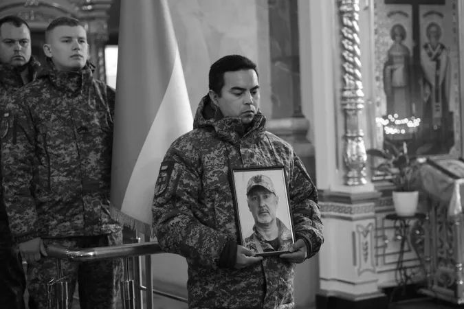 У Луцьку попрощалися із загиблим на Запоріжжі штаб-сержантом Віктором Оверчуком (фото)