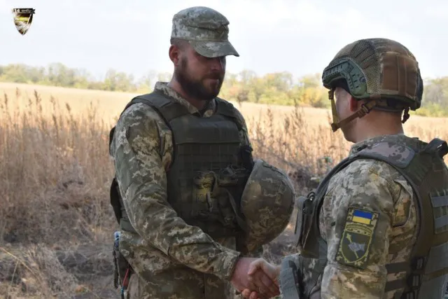 На фронті відзначили військових 14 ОМБР (фото)
