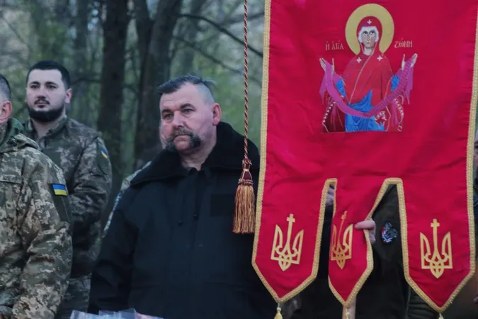 Бійці князівської бригади з Волині відзначили Великдень на фронті (фото)