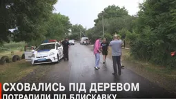 «Дехто вже не дихав і був синій»: очевидці розповіли деталі влучання блискавки у селі Озеро (відео)