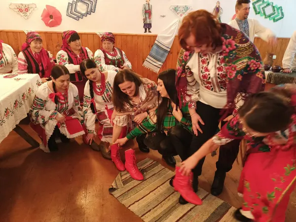Андріївські вечорниці: в Підгайцівській громаді вшанували українські традиції (фото)
