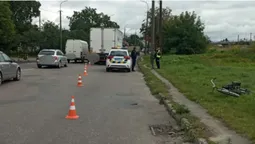 Шукають свідків: у Луцьку в ДТП постраждав 74-річний велосипедист (фото, відео)