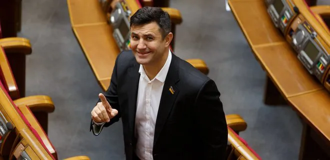 У травні політрада «Слуги Народу» розгляне ситуацію із влаштованою Тищенком вечіркою