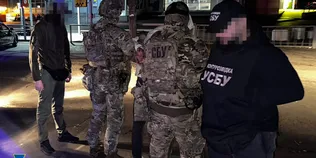 У Рівному затримали студента, який хотів підірвати автобус з військовими (відео)