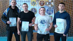 Волинські поліцейські "натягали" гирь на призове місце (фото)