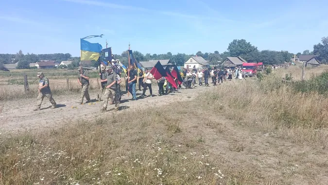 На Волині в останню путь провели Захисника Василя Мотринчука (фото)