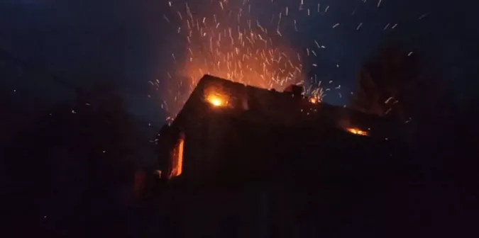 На Волині на місці нічної пожежі знайшли тіло жінки (фото)