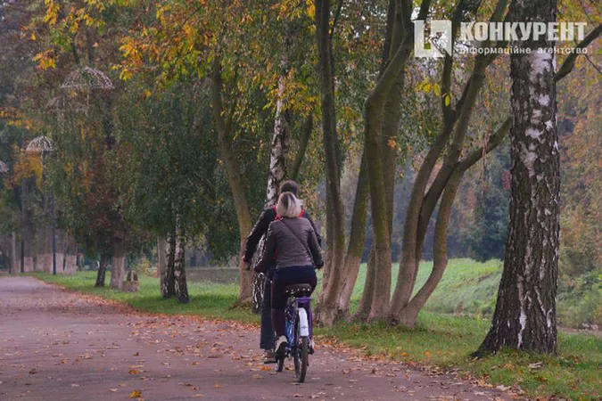 Тепло і сухо: якою буде погода в Луцьку у суботу, 24 жовтня