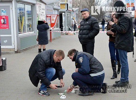 У луцькій поліції розповіли деталі нападу на відділення банку