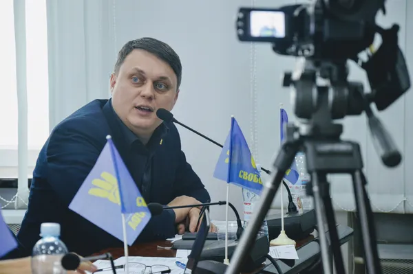 «Свободівець» Микола Федік просив довести справу з побудовою пам'ятника Бандері до завершення