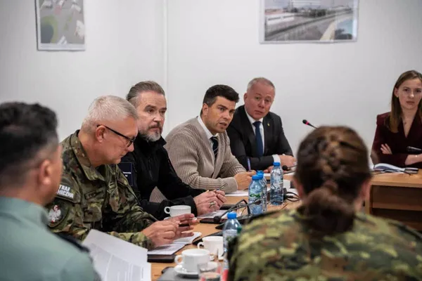 На «Ягодині» обговорили роботу кордону під час російських атак: Україна та Польща готують спільний план (фото)