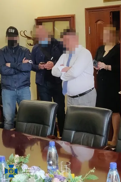 СБУ викрила топчиновників, які розпродавали українські санаторії (фото)