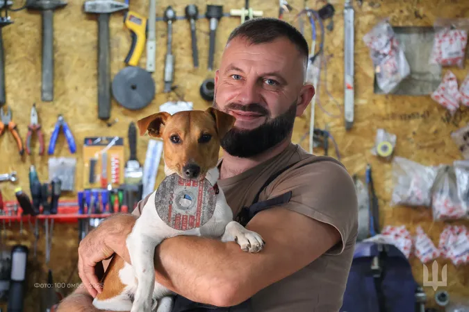 «Лихач» із Волині та його хвостатий побратим Арчі проїхали 30 тисяч км війною (фото)