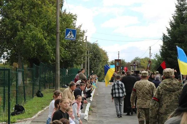 Загинув 2 роки тому: на Волині пропрощалися з воїном Олександром Трофимюком (фото)
