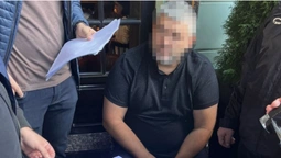 Чиновник Мін’юсту за хабарі дозволяв підприємцям використовувати ув’язнених на виробництві