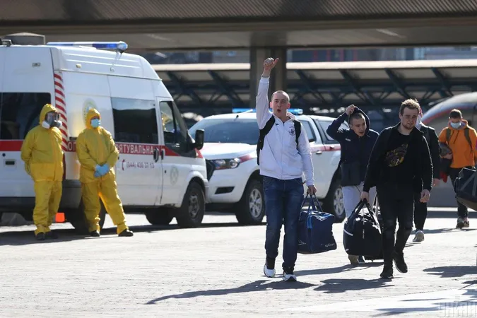 Із Польщі за сьогодні приїхали понад дві тисячі українців, – МЗС (фото)